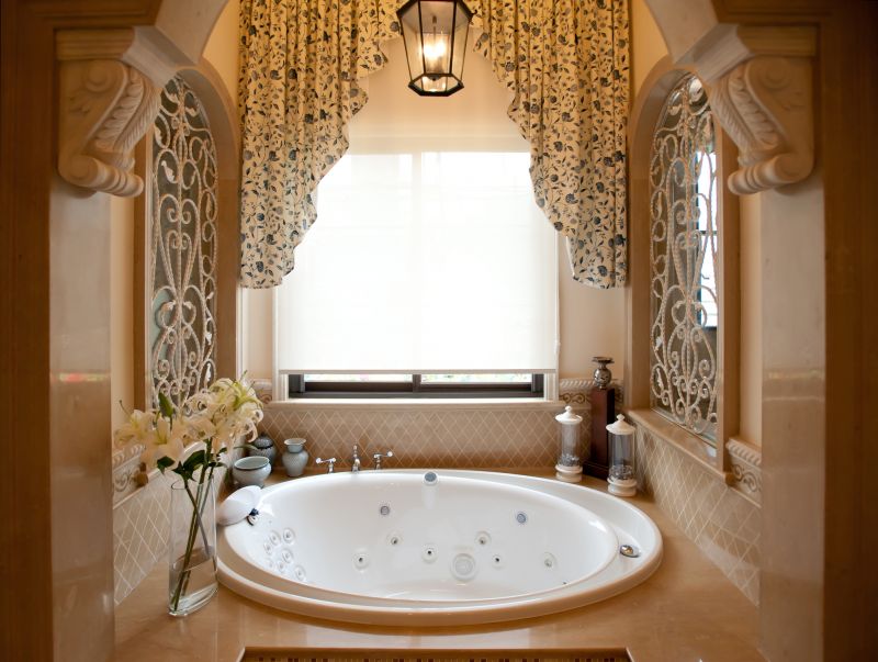 Decorative Bathtubs